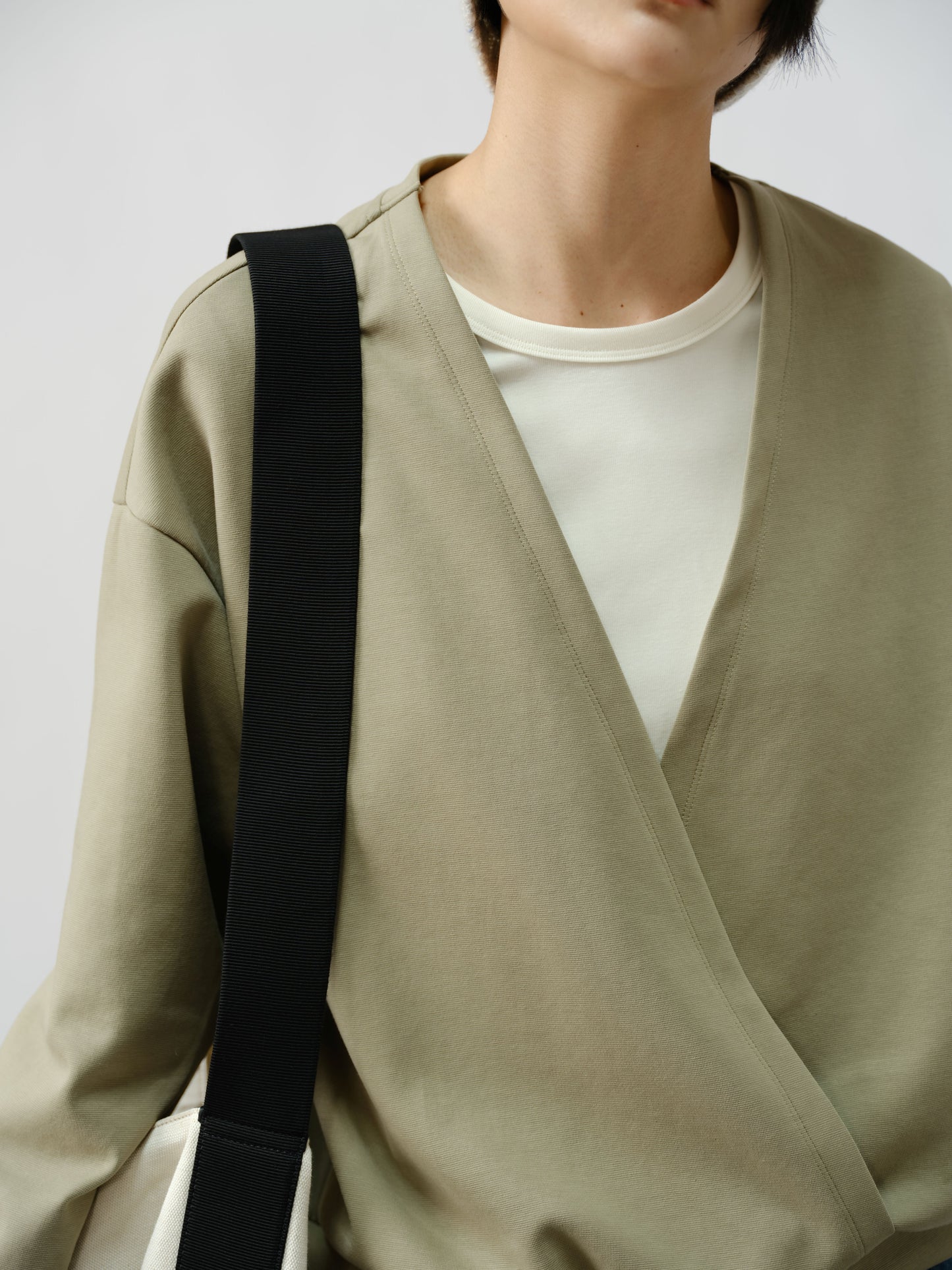 Structured V-Layer Sweatshirt