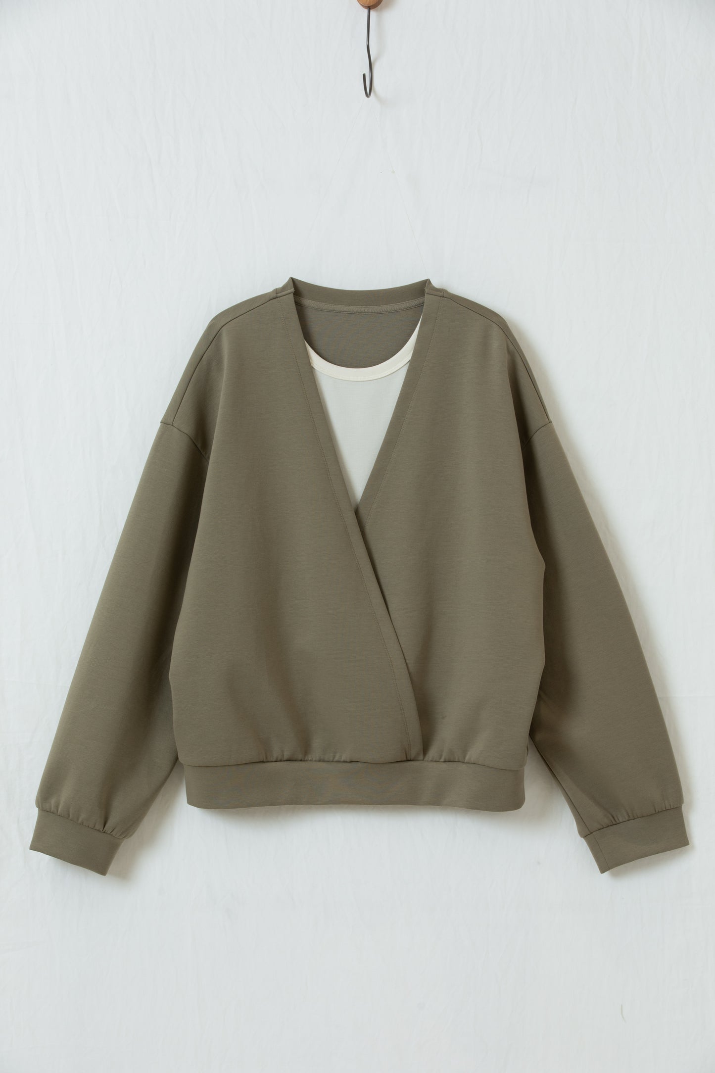 Structured V-Layer Sweatshirt