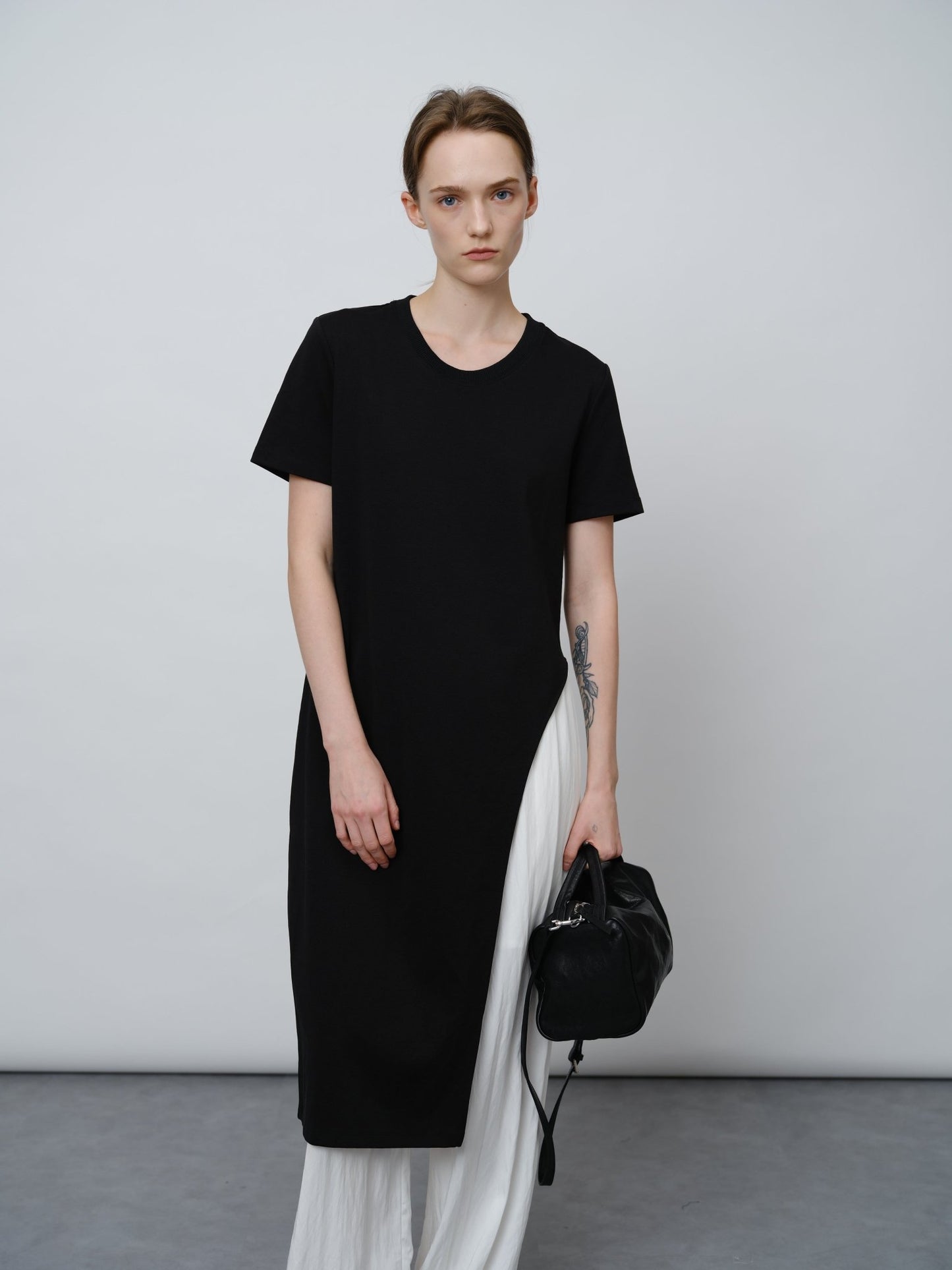 Asymmetric Slash - Hem Tee - UNIQUE ATTRACTION