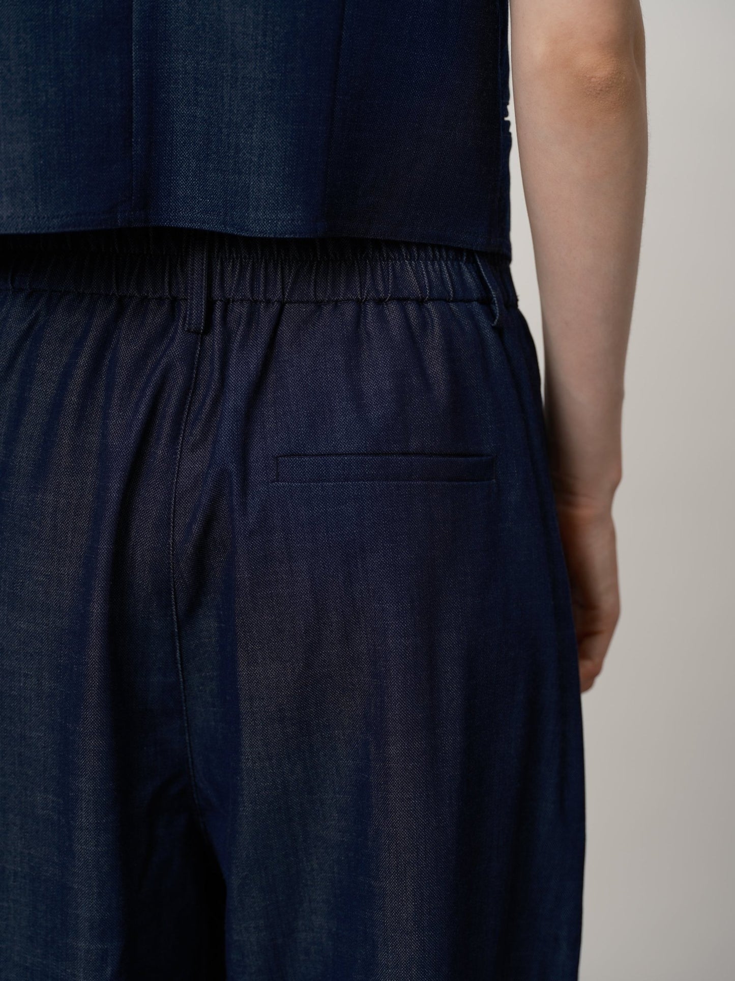 Effortless classic Vest - UNIQUE ATTRACTION