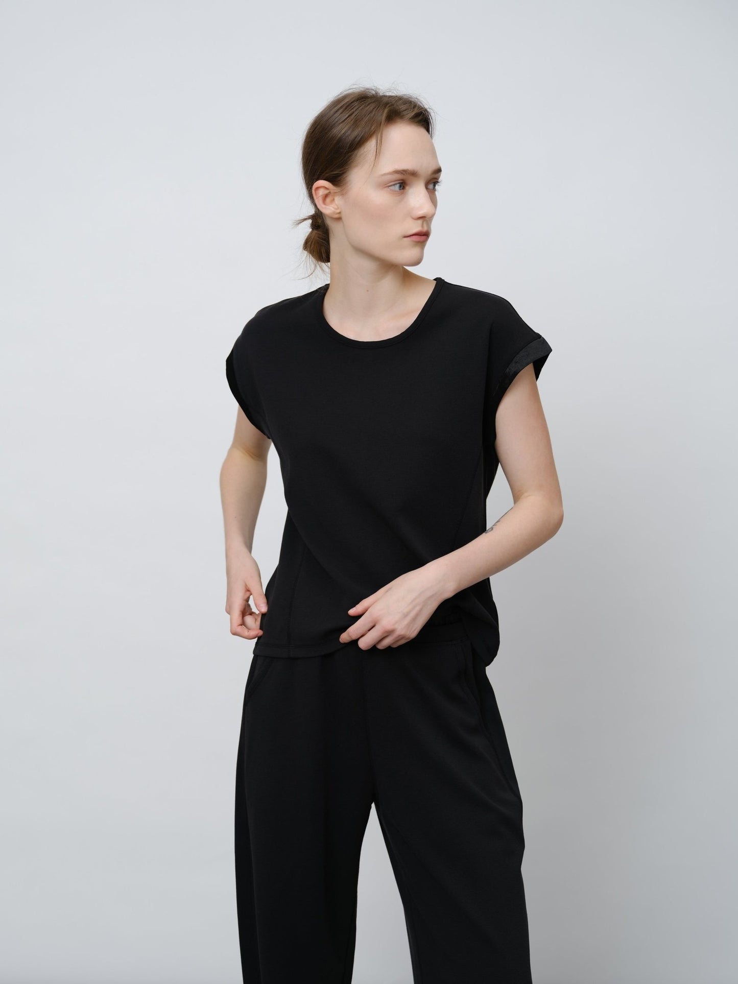 Fluttering Short Sleeves Top - UNIQUE ATTRACTION