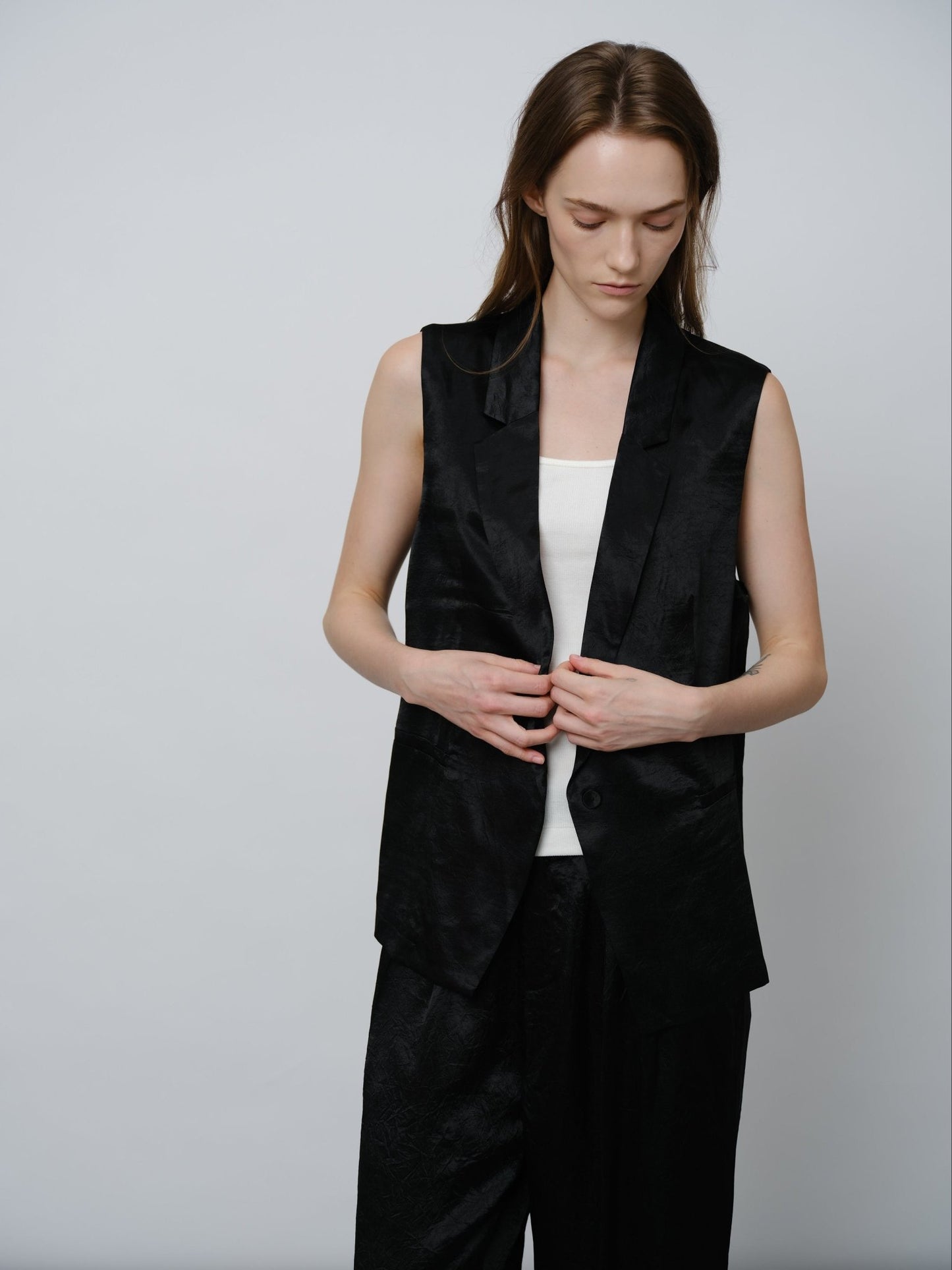 Tailored Vest - UNIQUE ATTRACTION