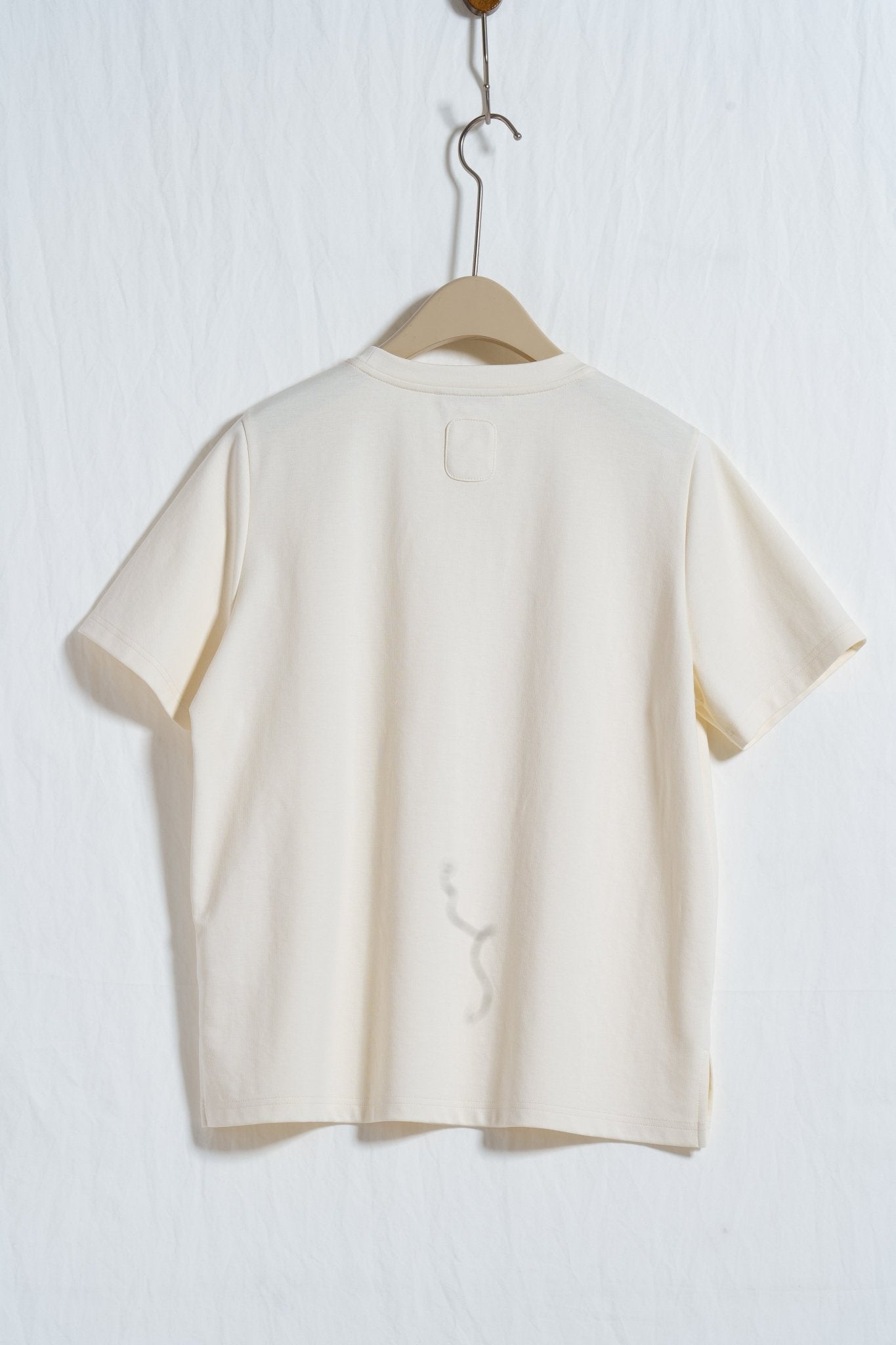Textured Minimalist T-Shirt - UNIQUE ATTRACTION