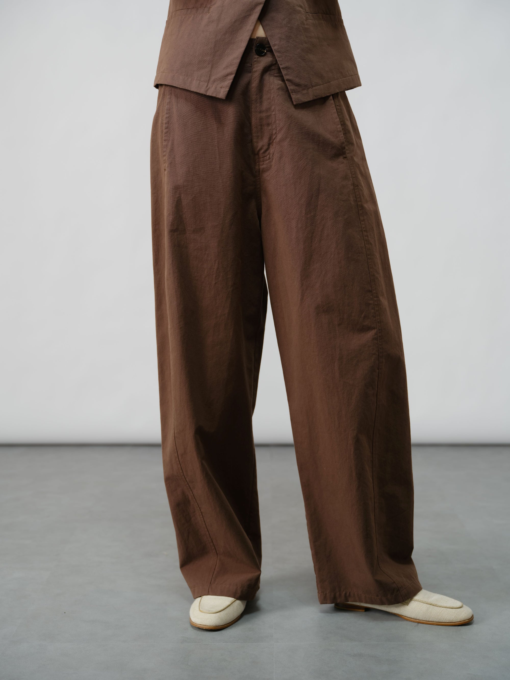 Mid-Rise Flow Pants