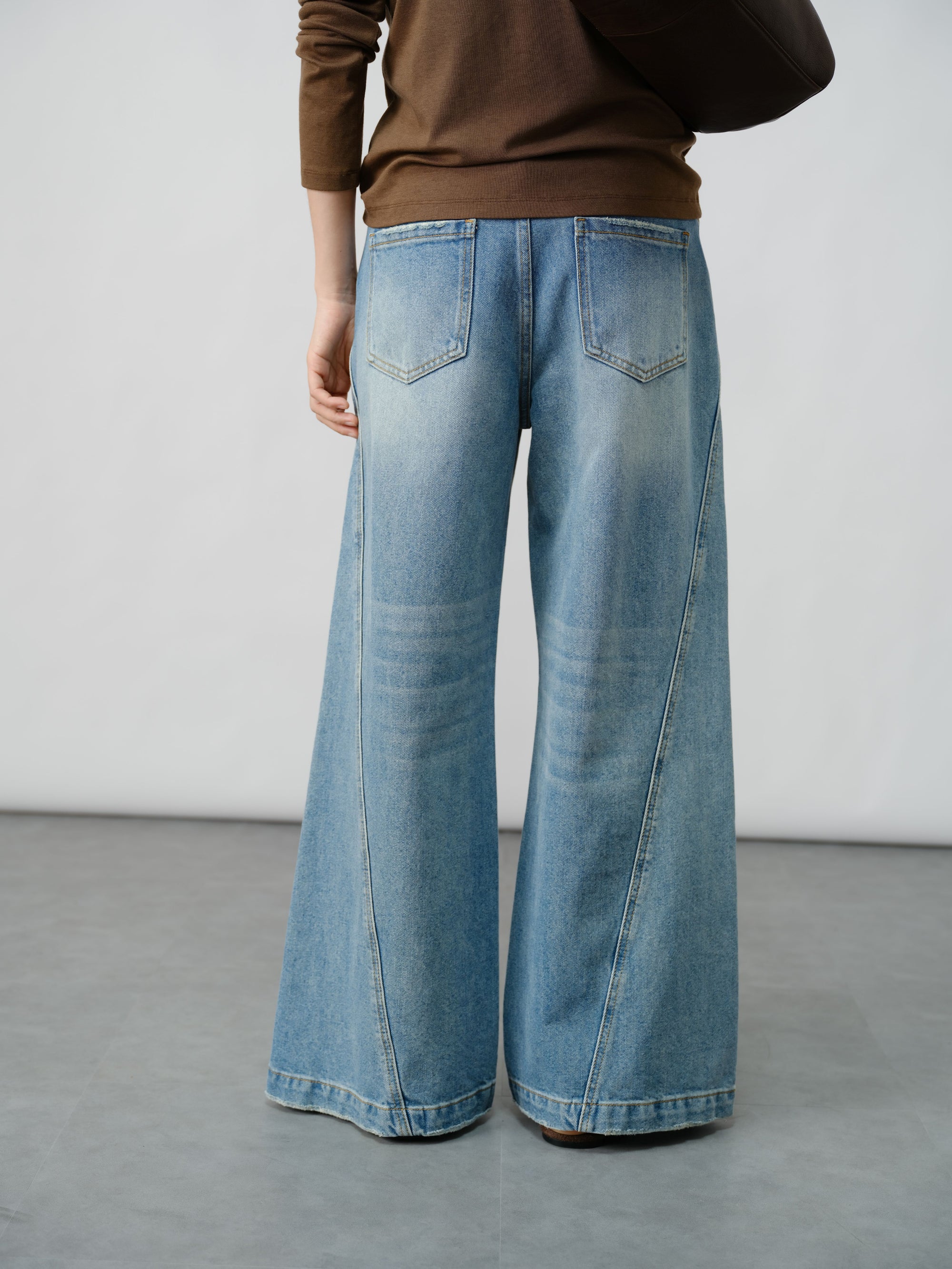 CloudFlow Wide-Leg Jeans