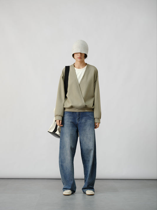 Structured V-Layer Sweatshirt