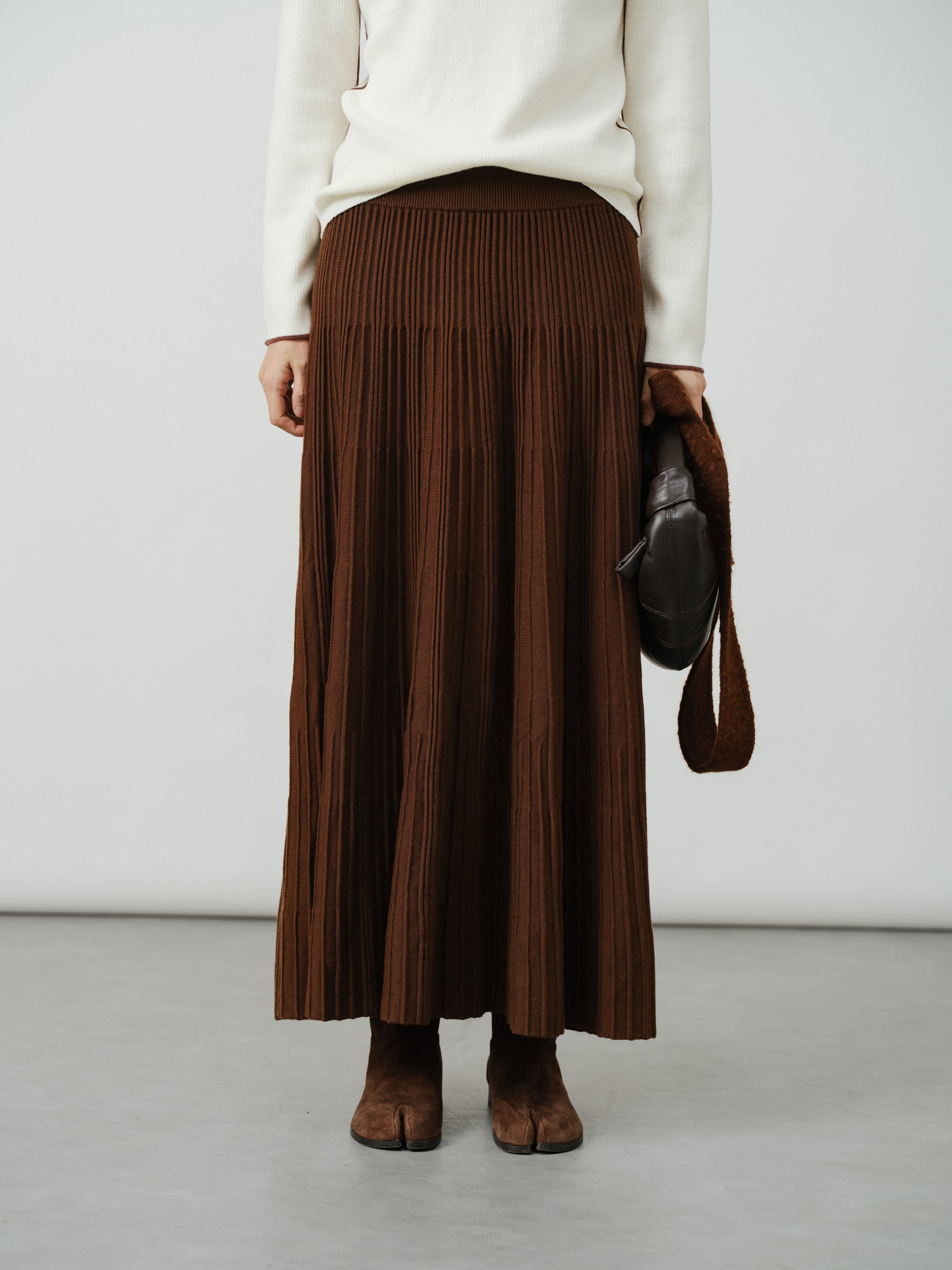 Knit A-Line Pleated Skirt