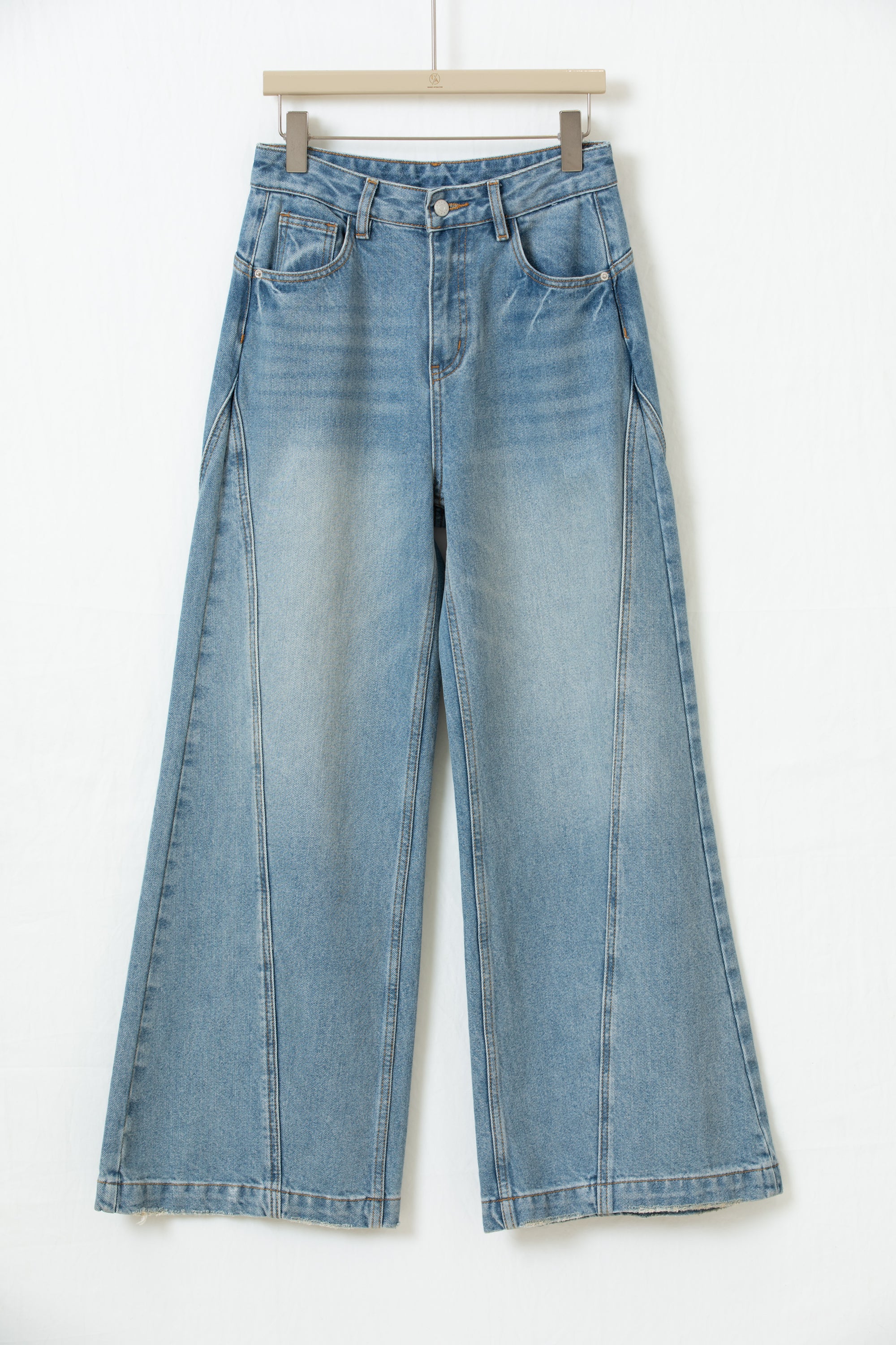 CloudFlow Wide-Leg Jeans