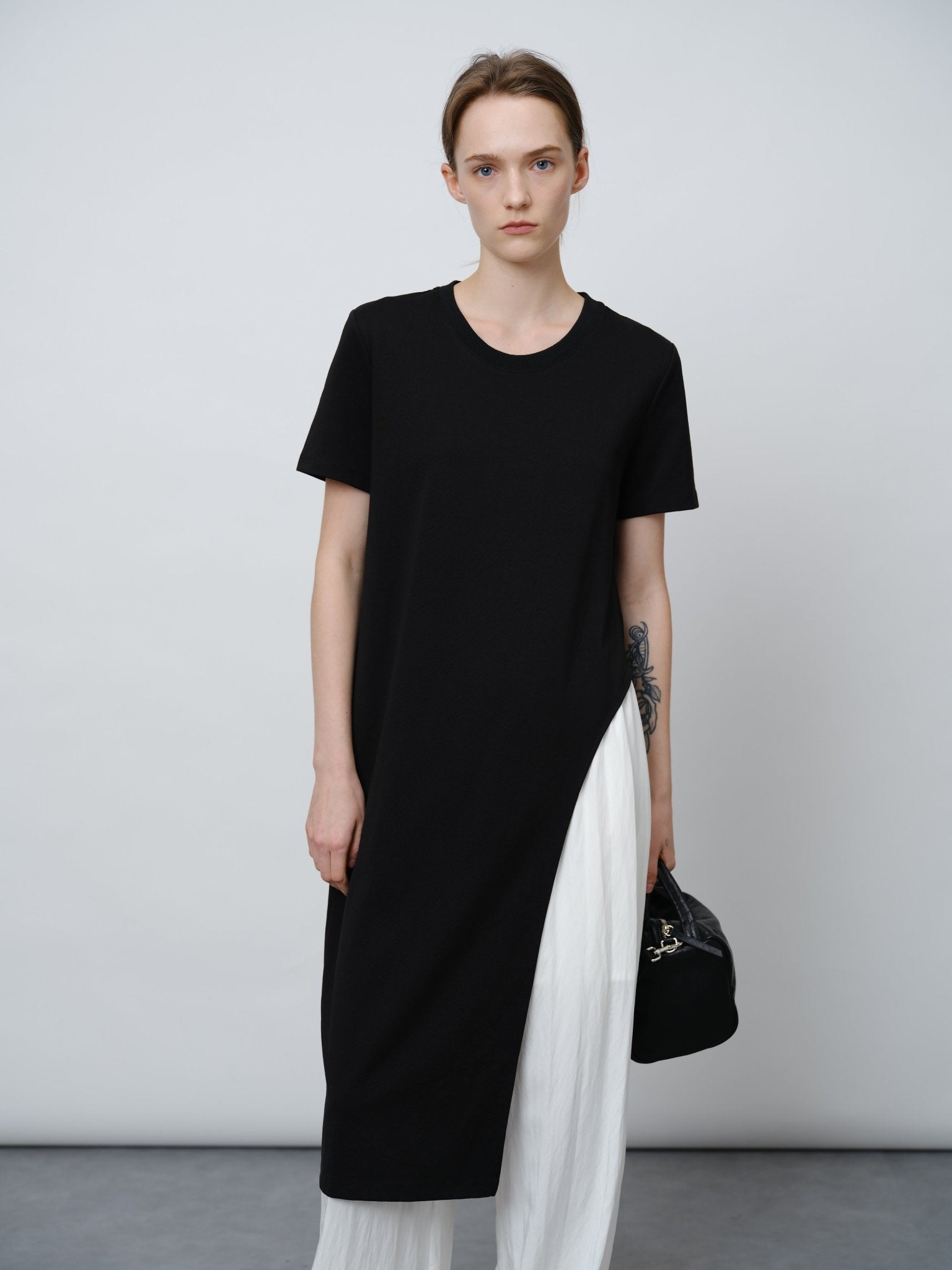 Asymmetric Slash - Hem Tee - UNIQUE ATTRACTION