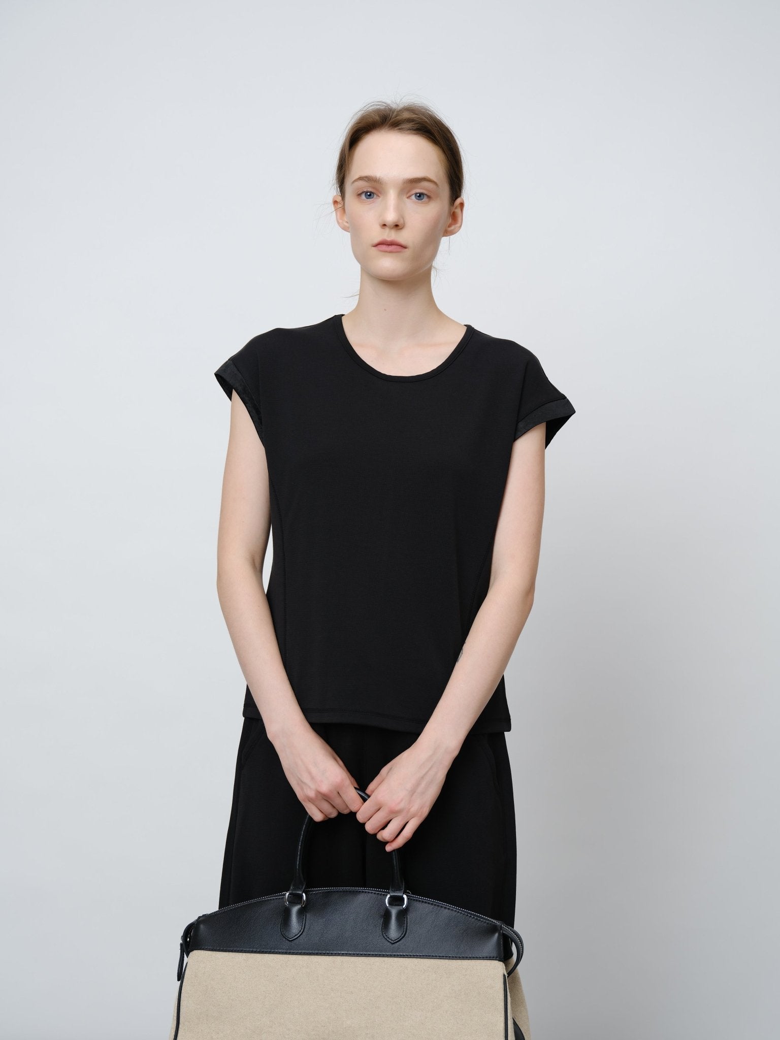 Fluttering Short Sleeves Top - UNIQUE ATTRACTION