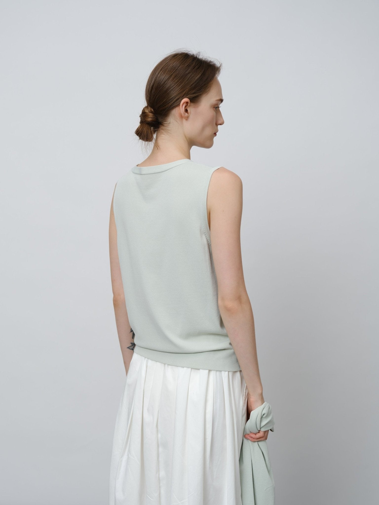 Leisure Knit Vest - UNIQUE ATTRACTION