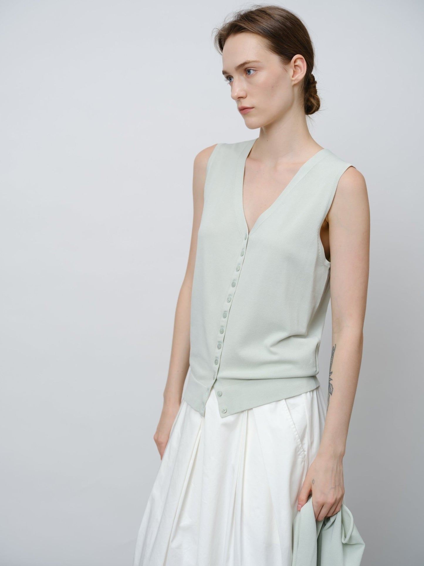 Leisure Knit Vest - UNIQUE ATTRACTION