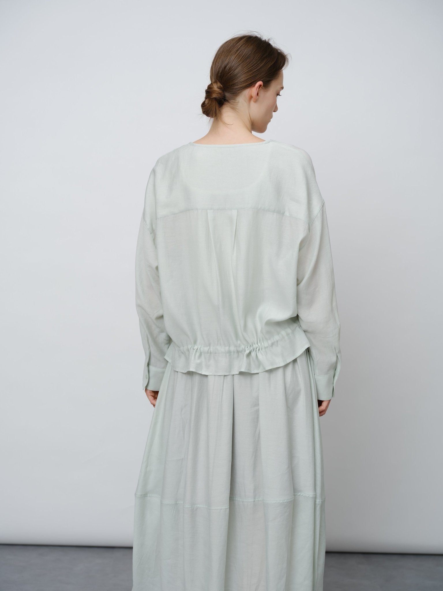Light Midi Skirt - UNIQUE ATTRACTION