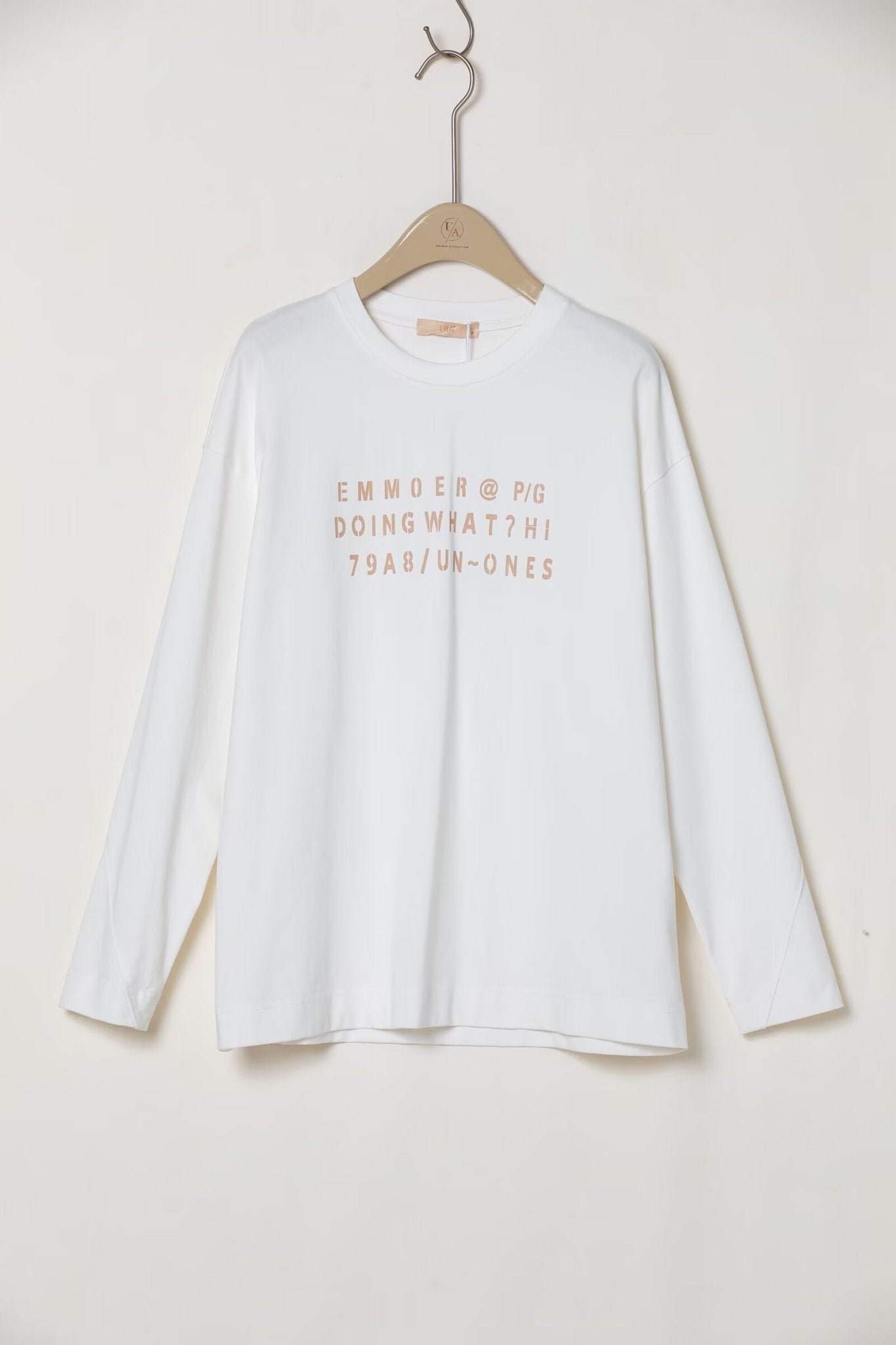 Minimal Essence Tee - UNIQUE ATTRACTION