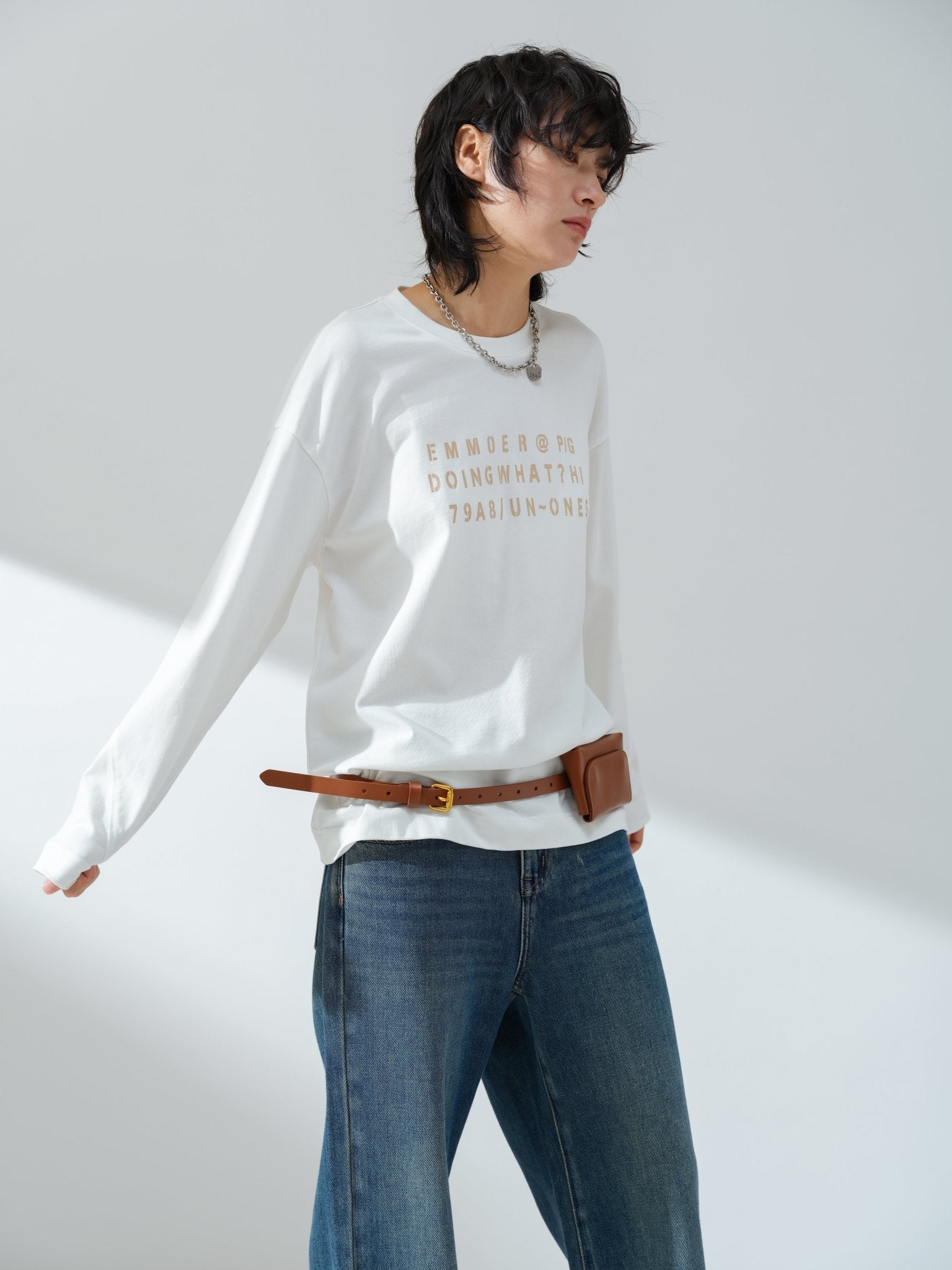 Minimal Essence Tee - UNIQUE ATTRACTION