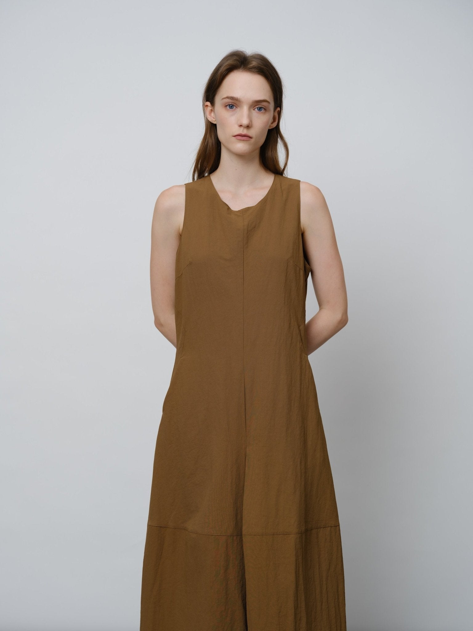 Minimalist Sleeveless Dress - UNIQUE ATTRACTION