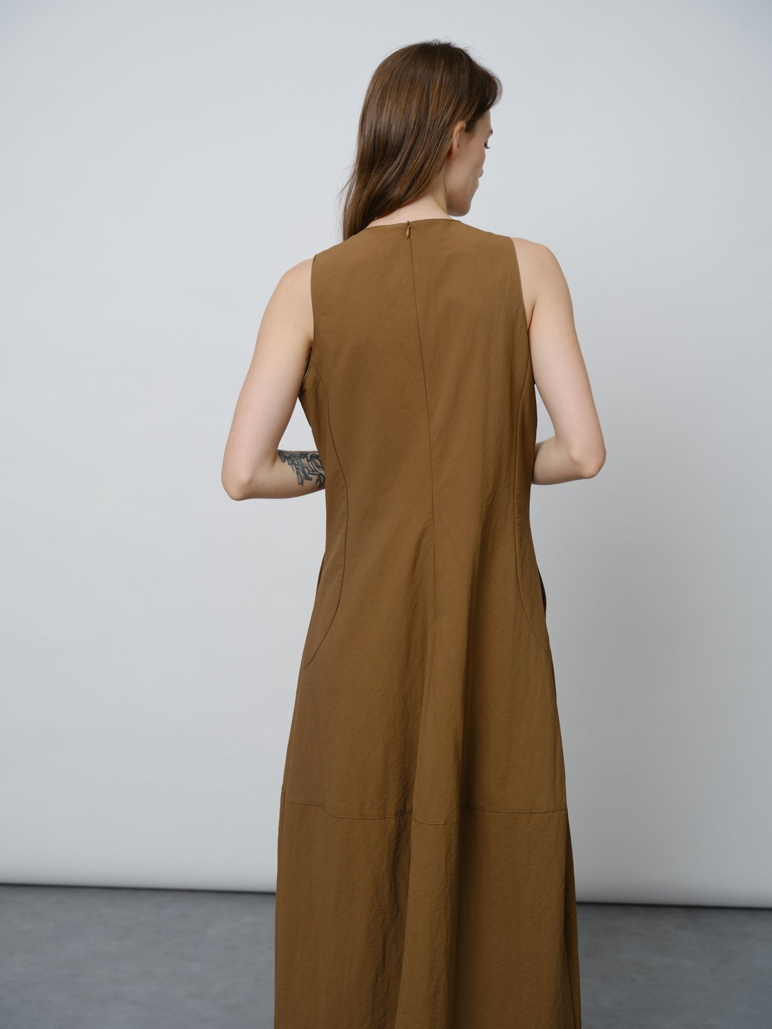Minimalist Sleeveless Dress - UNIQUE ATTRACTION
