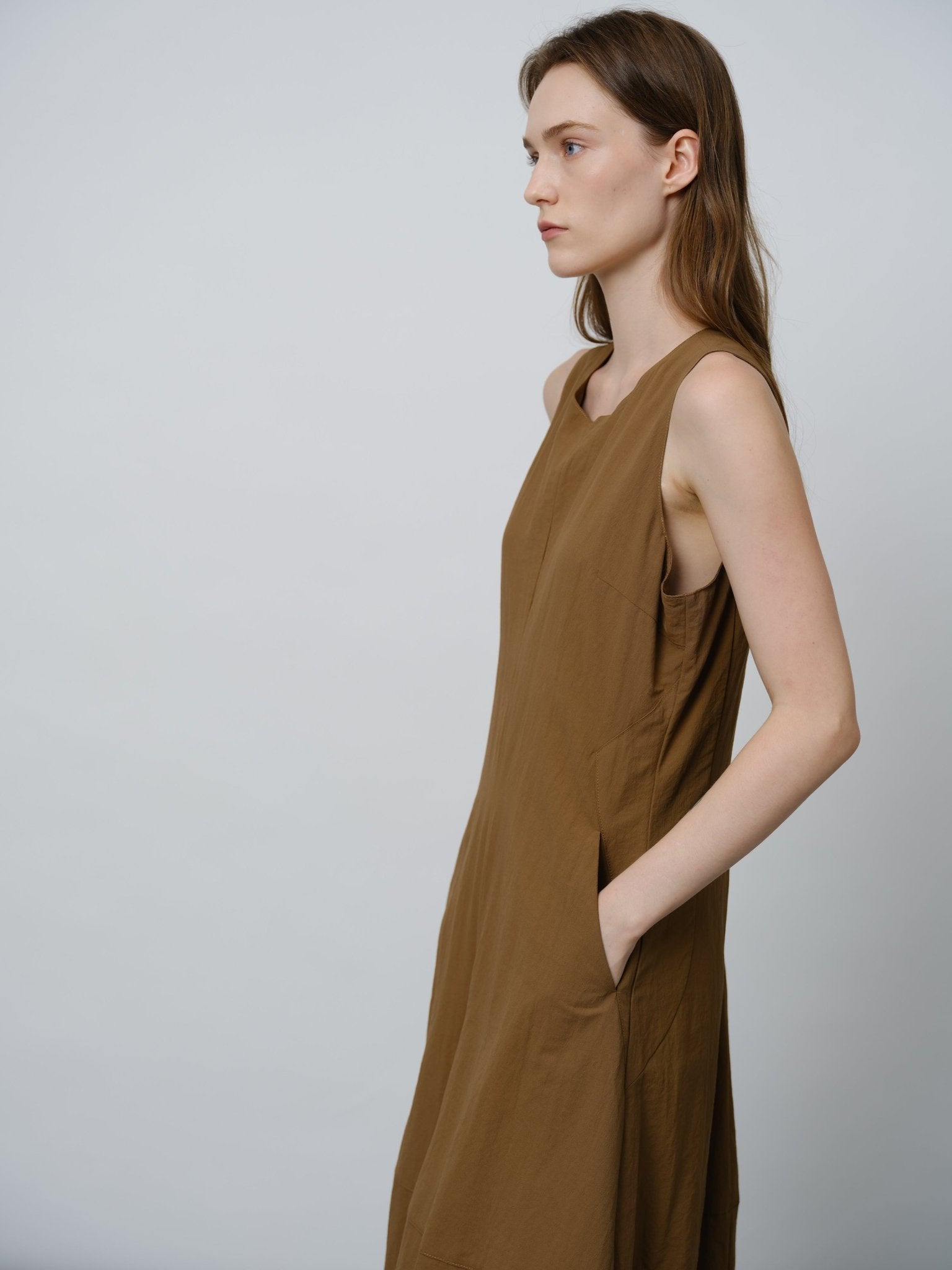 Minimalist Sleeveless Dress - UNIQUE ATTRACTION