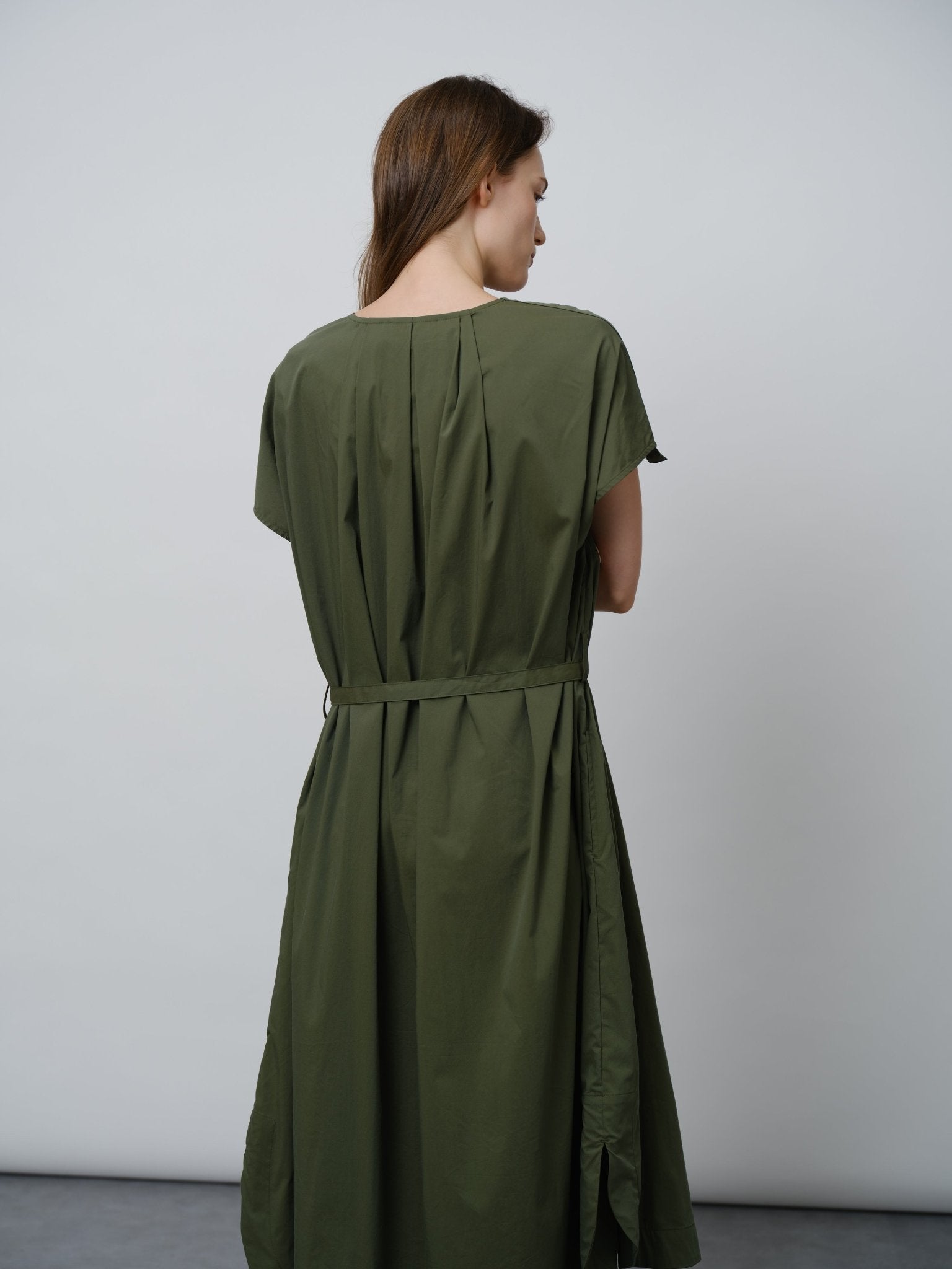Relaxed - fit Midi Shirt Dress - UNIQUE ATTRACTION