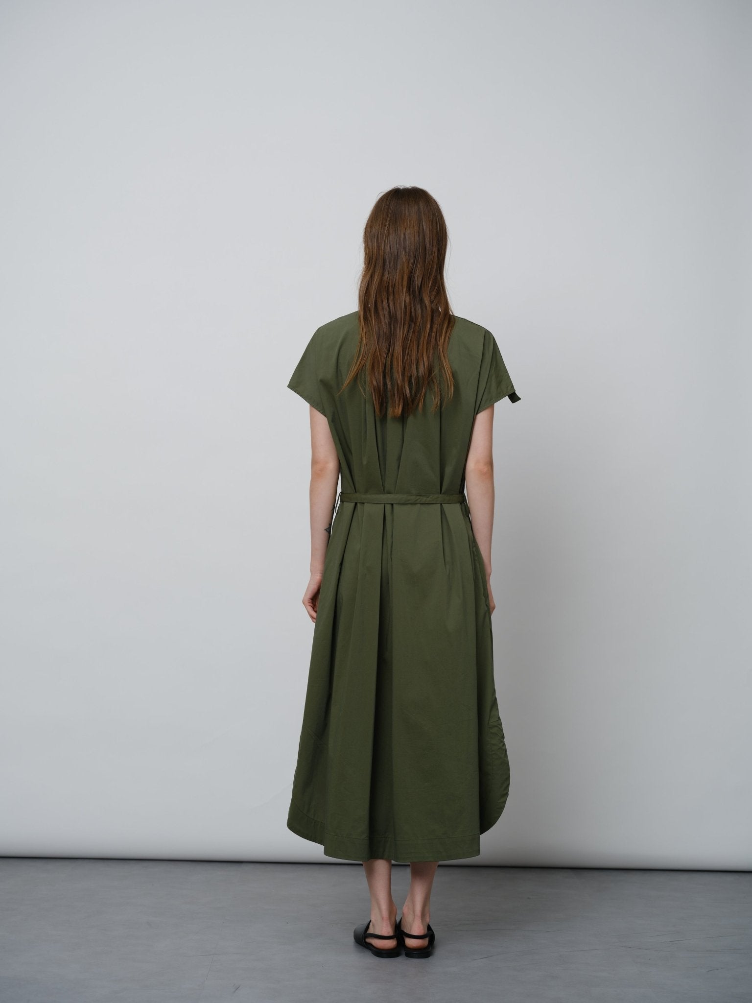 Relaxed - fit Midi Shirt Dress - UNIQUE ATTRACTION