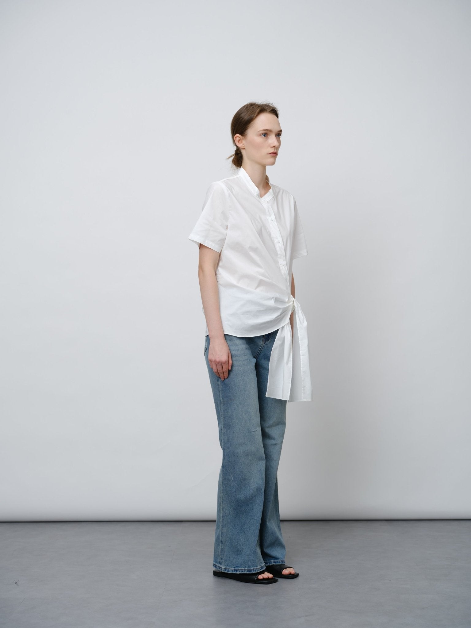 Relaxed Straight Stretch Jeans - UNIQUE ATTRACTION