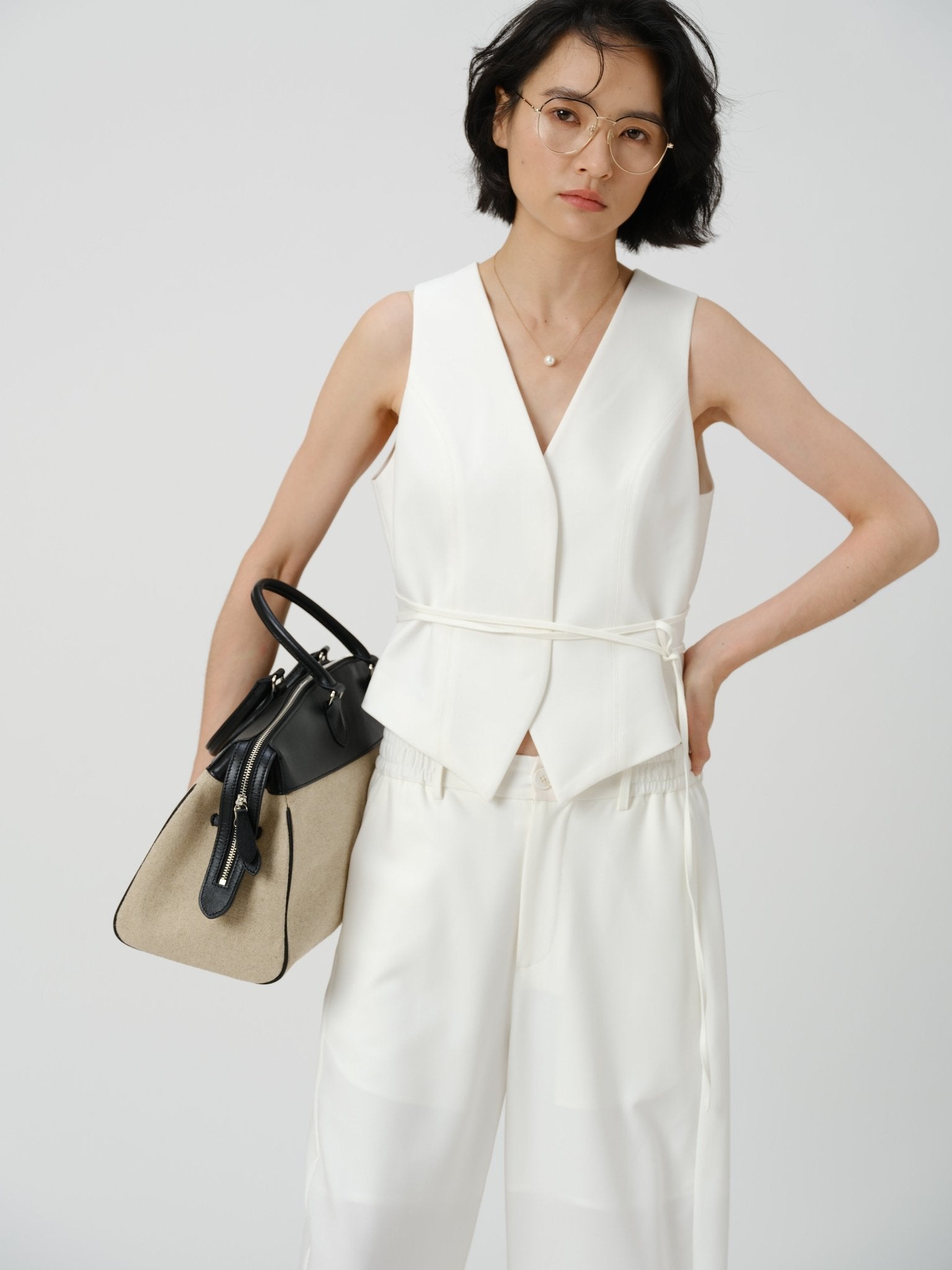 Sharp Silhouette Suit Vest - UNIQUE ATTRACTION