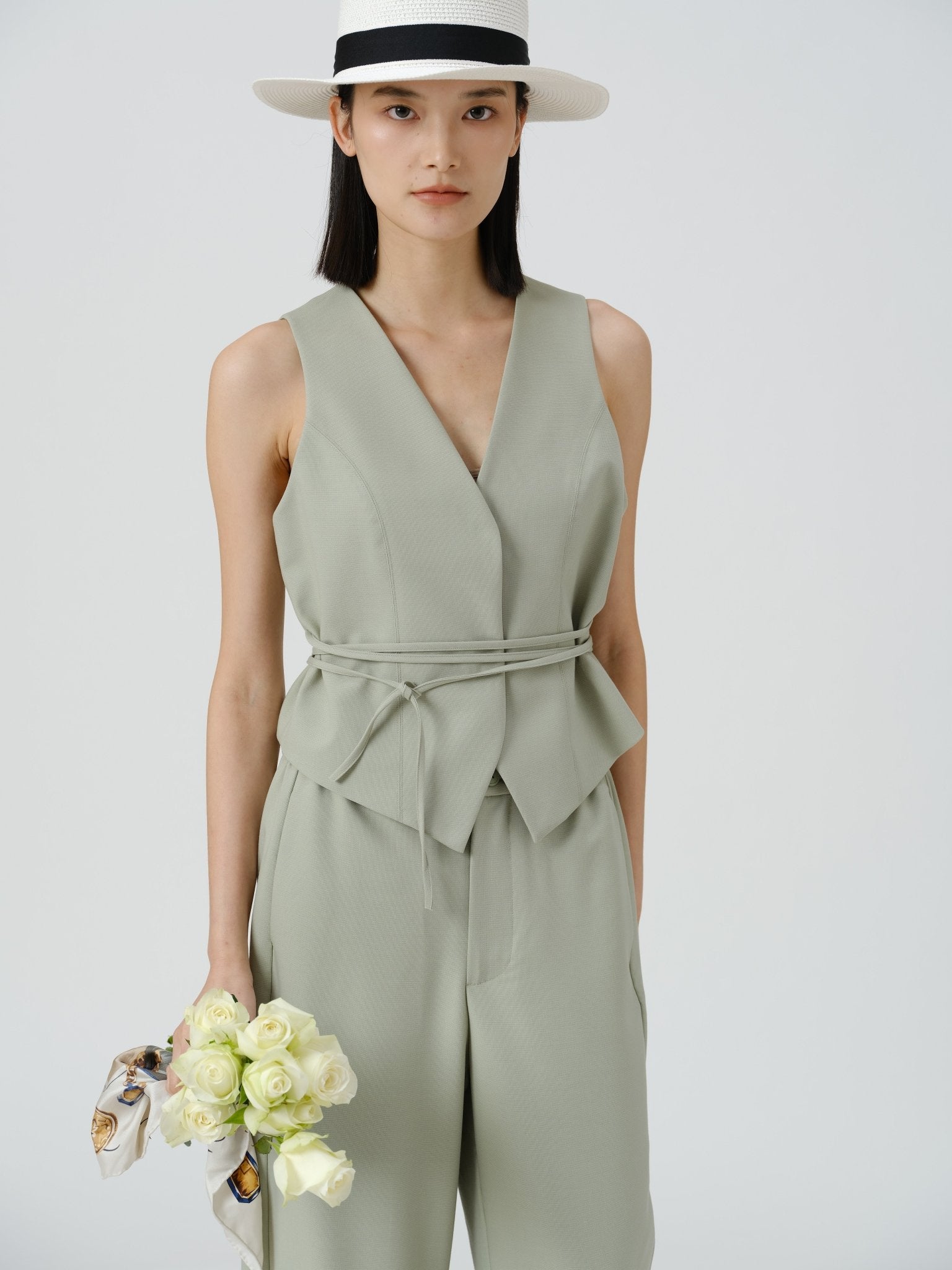 Sharp Silhouette Suit Vest - UNIQUE ATTRACTION