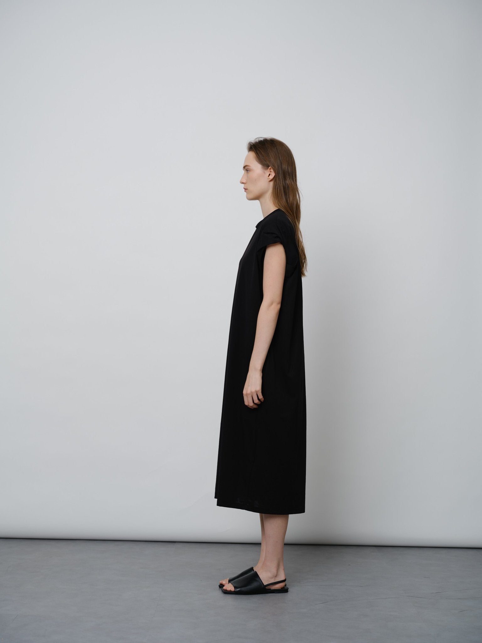 Sleeveless Dress - UNIQUE ATTRACTION