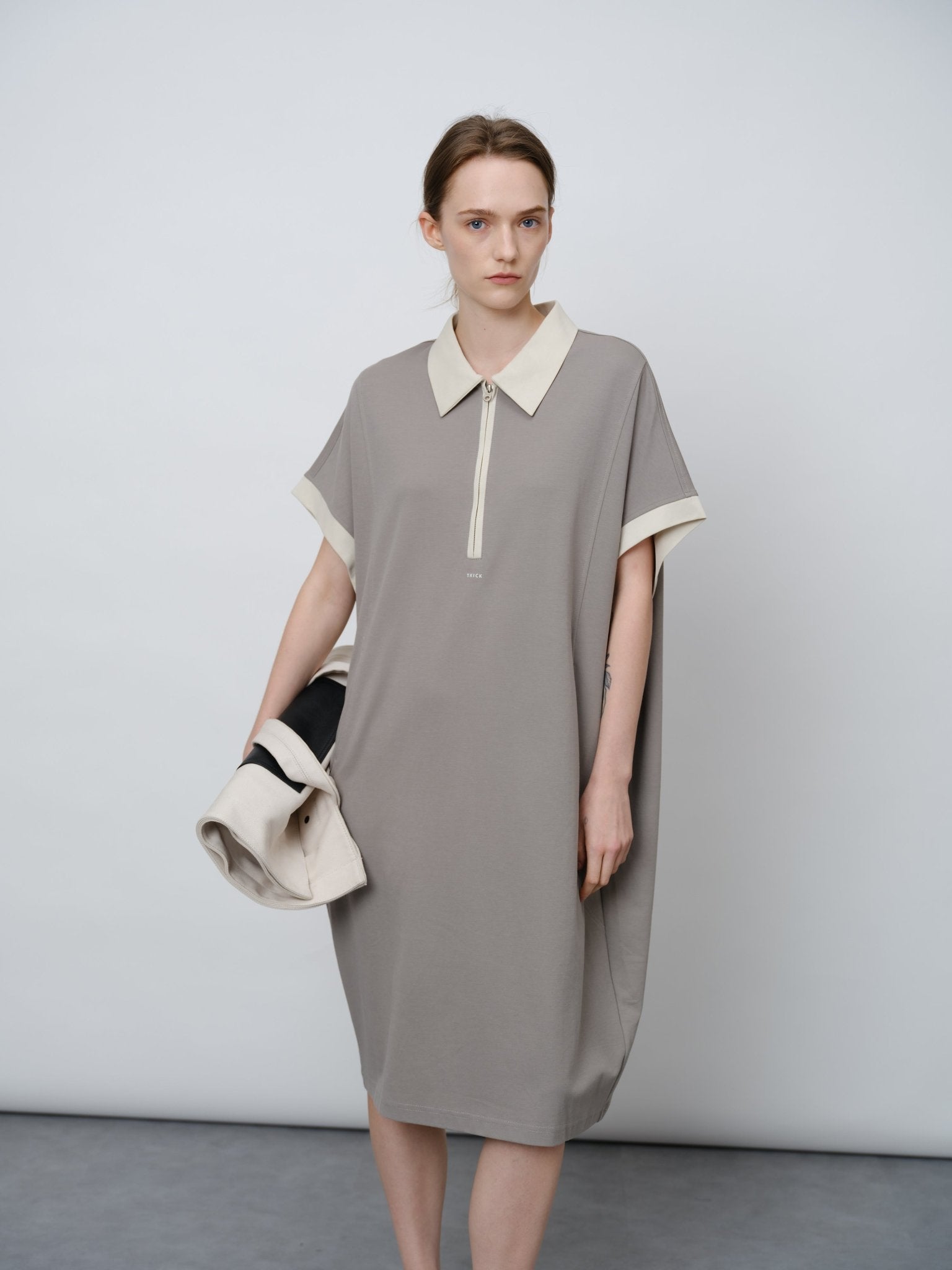 Structured Air Layer Midi Dress - UNIQUE ATTRACTION