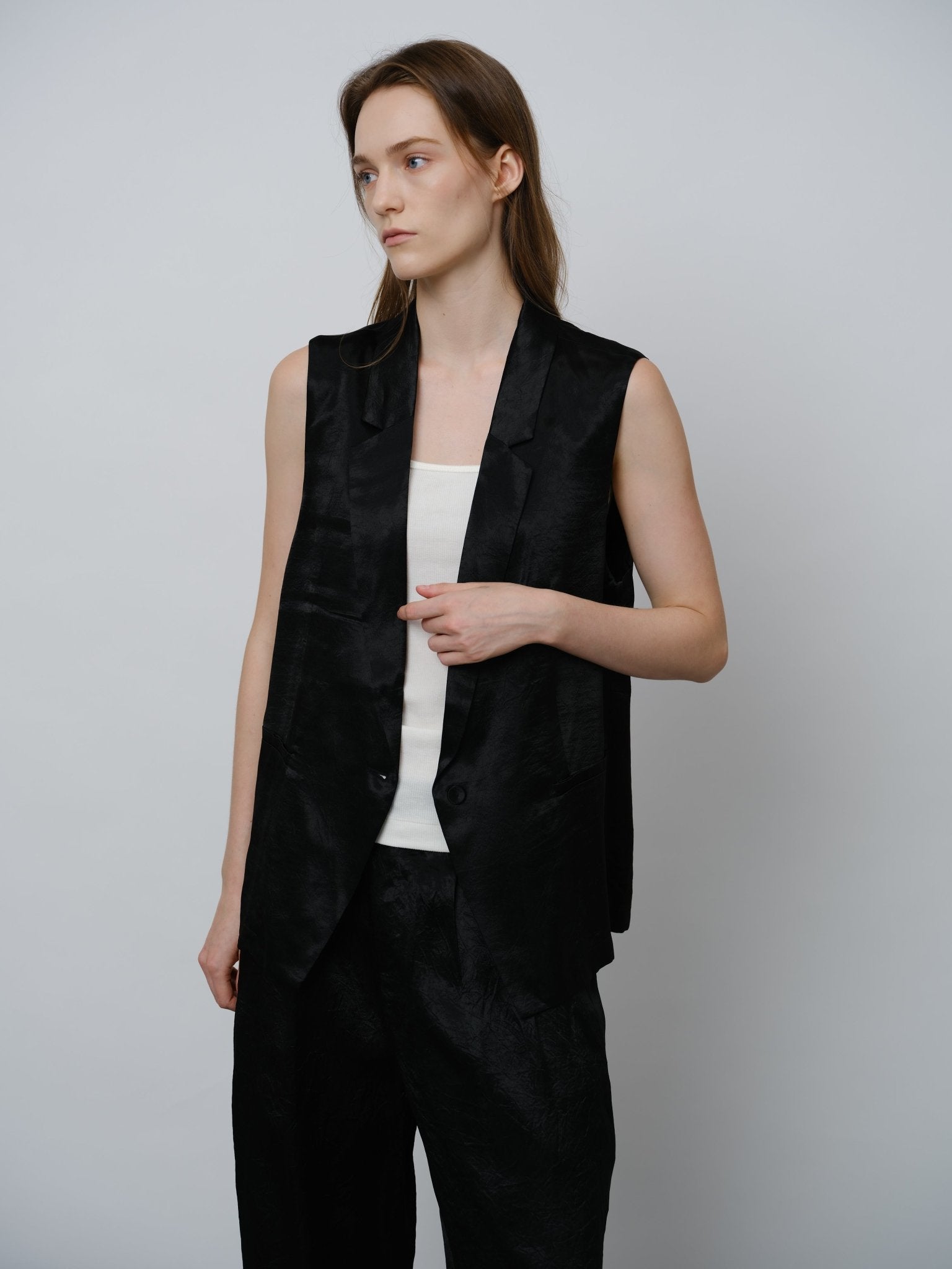 Tailored Vest - UNIQUE ATTRACTION