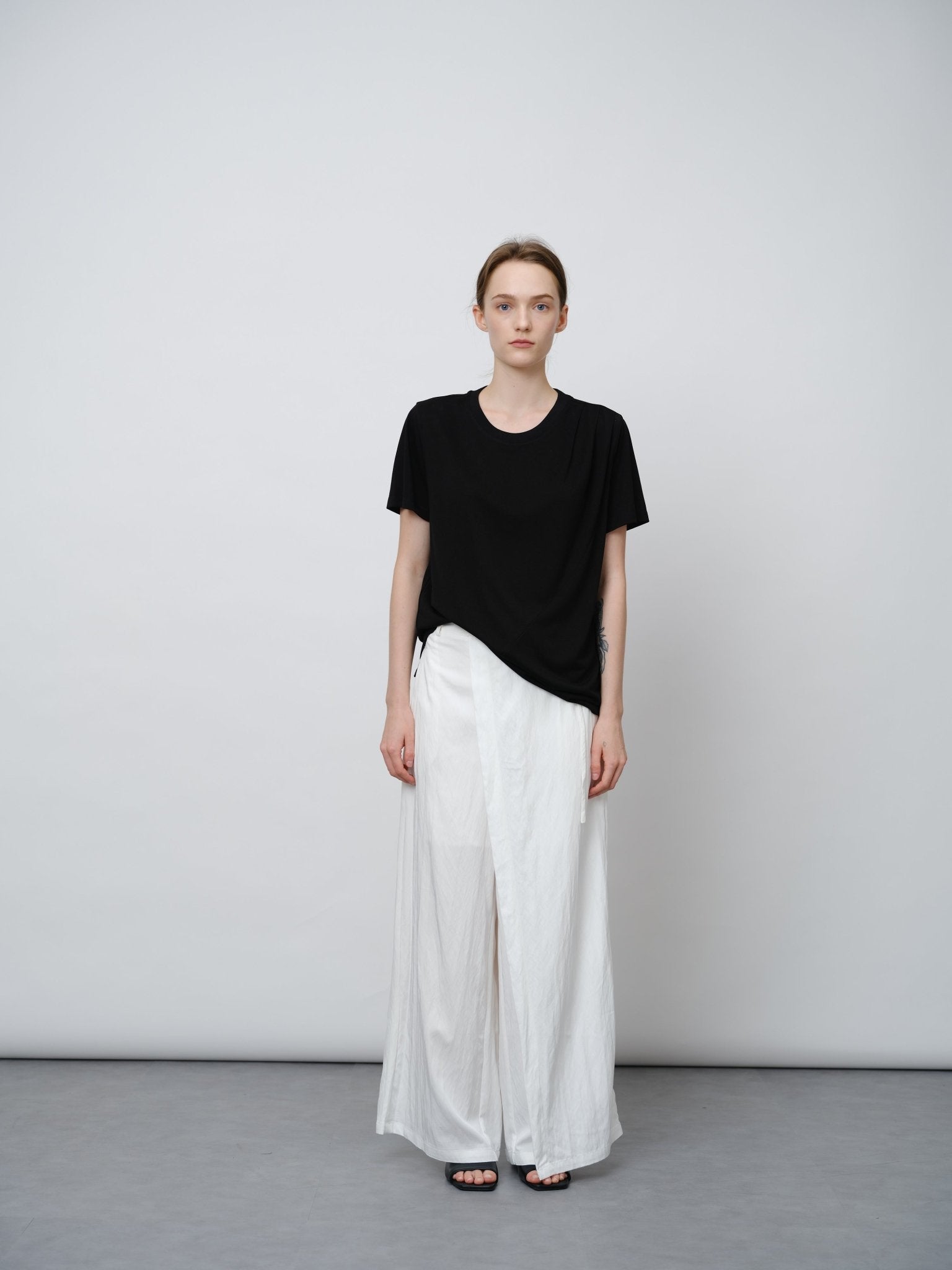 Wide - Leg Trousers - UNIQUE ATTRACTION