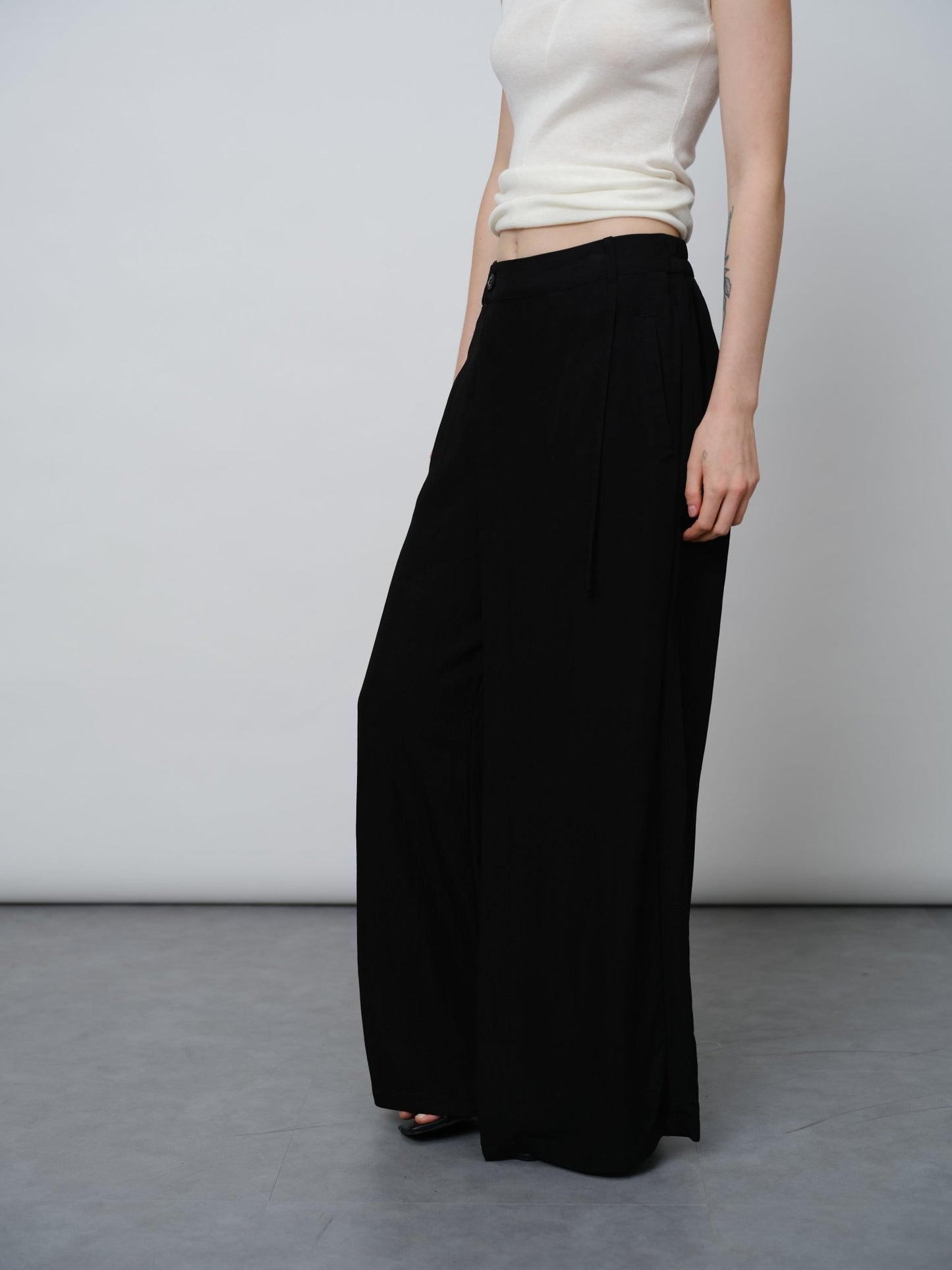 Wide - Leg Trousers - UNIQUE ATTRACTION